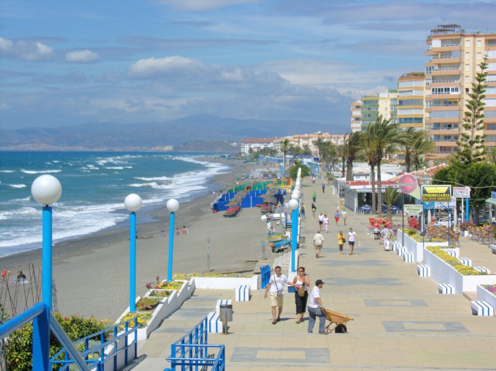 apartamentos en torrox costa