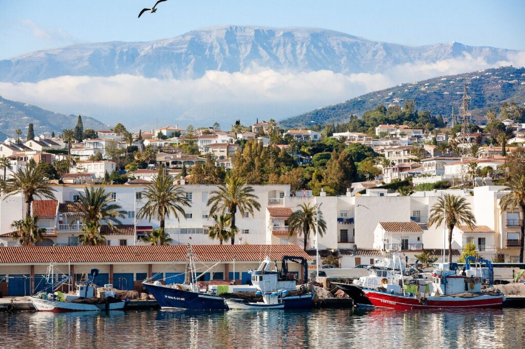 venta apartamentos caleta de velez