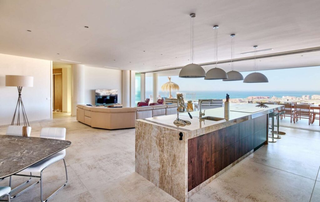 inmobiliaria torre del mar
